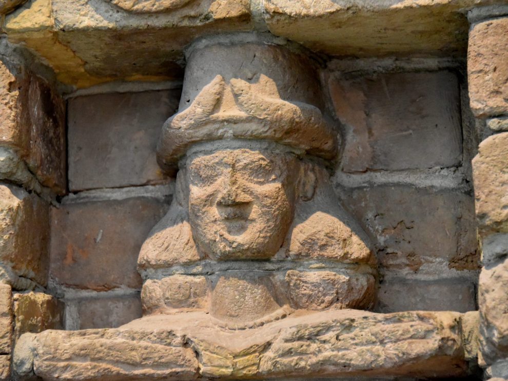 (c) Osama Shukir Muhammed Amin FRCP(Glasg); Wikipedia