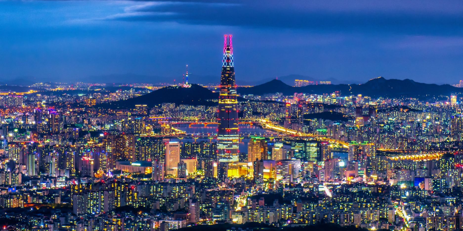 seoul city at night south korea
